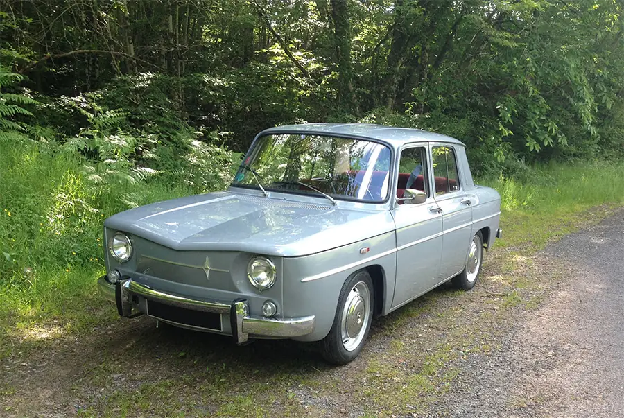 Renault 8