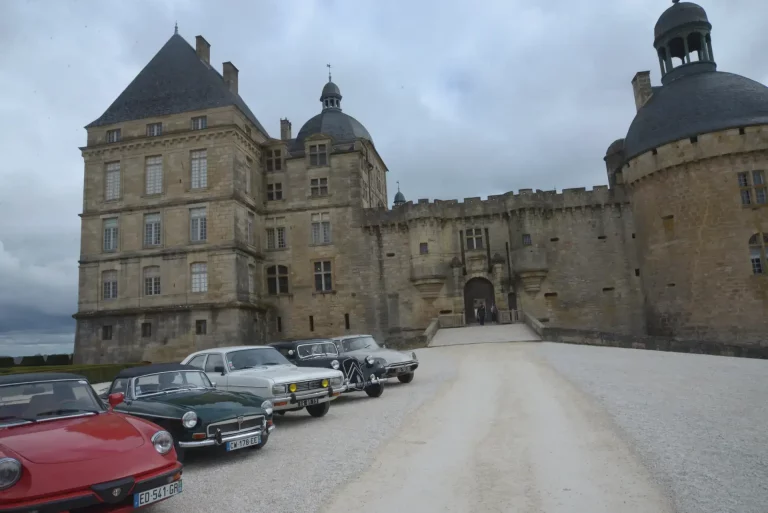Un château en Dordogne pour les anciennes