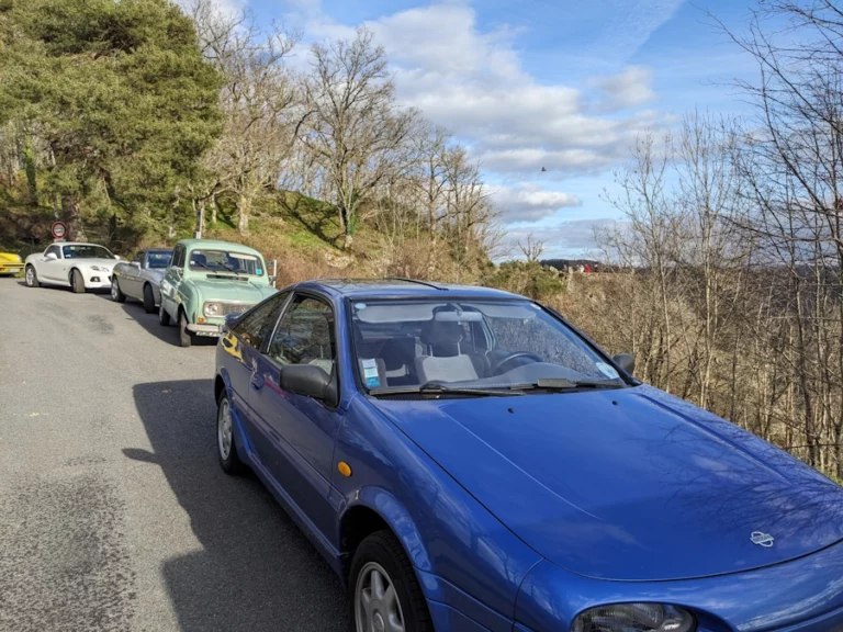 Le Rétro monte à Bort et fait barrage